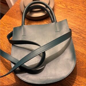 Minor History Arc Crossbody